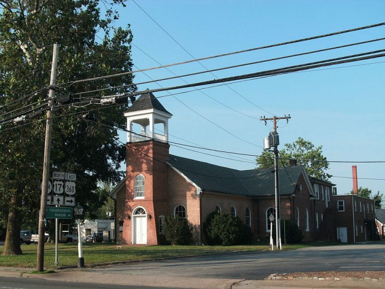 1024px Tappahannock Historic District   Beale Memorial Baptist Church 768x576