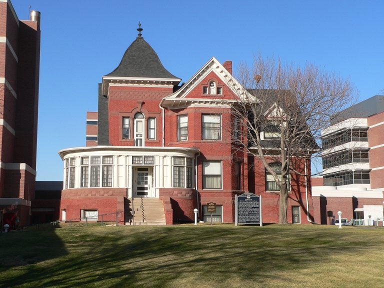 1440px Fairview WJBryan house from S 1 768x576