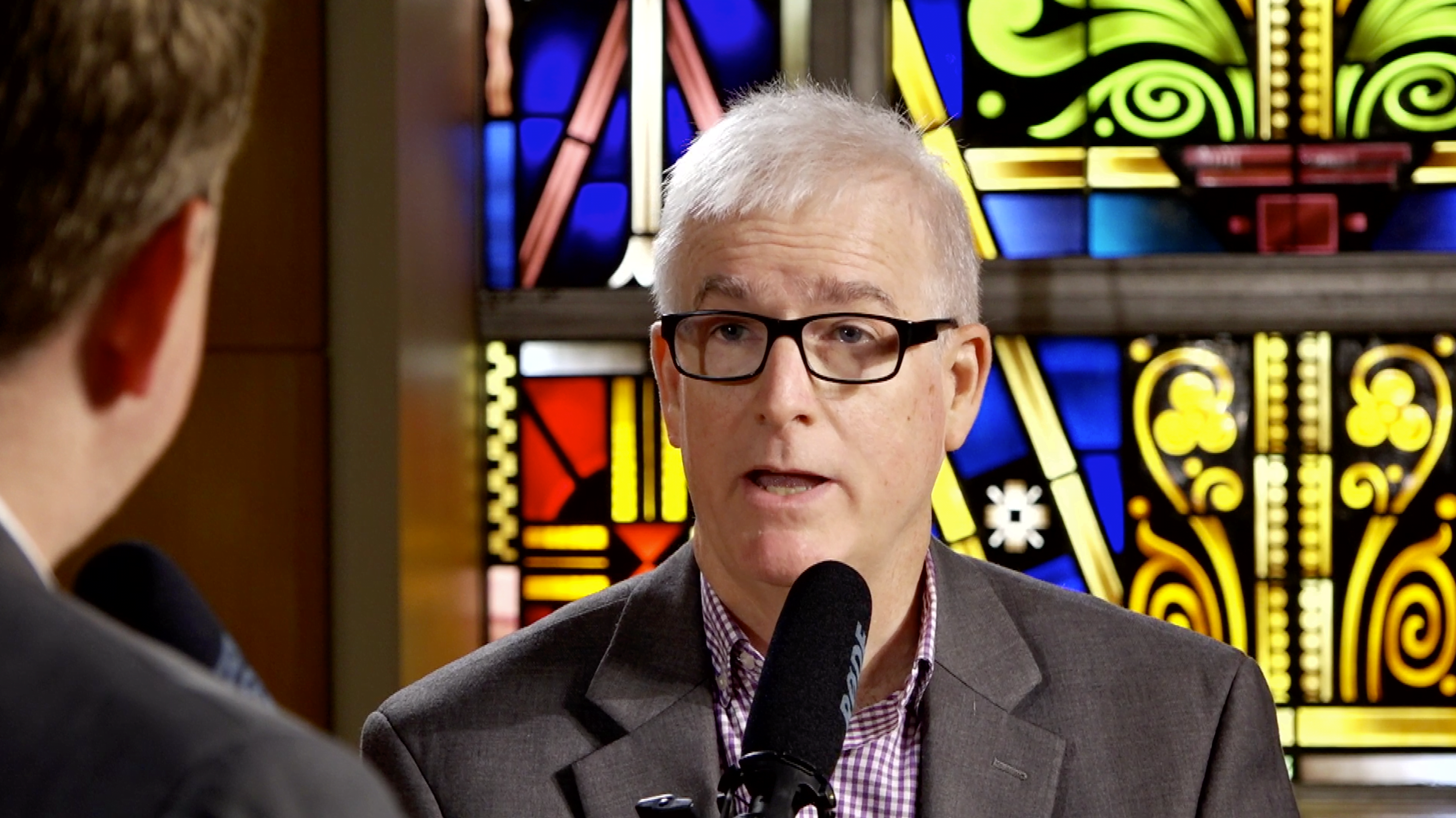 S1E6: Dr. David Saxon on Roger Williams